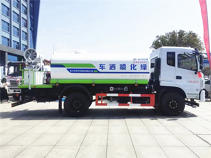 国六东风12吨CL6洒水车