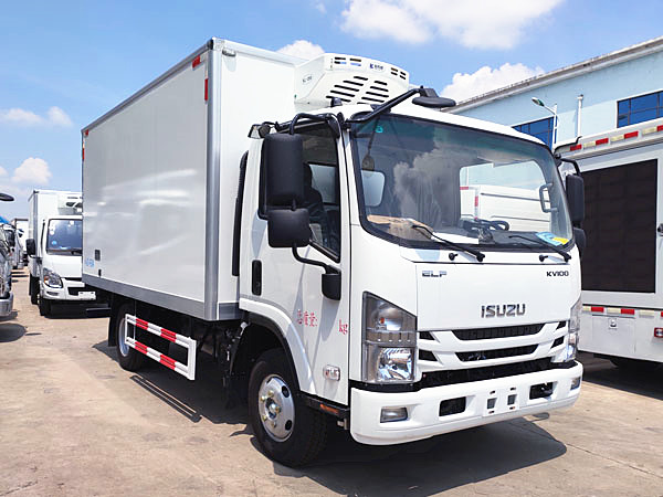 五十铃KV100国六冷藏车