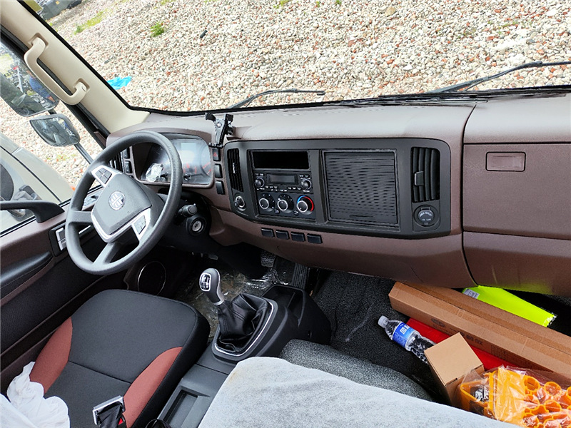 解放虎V冰冰冷藏车