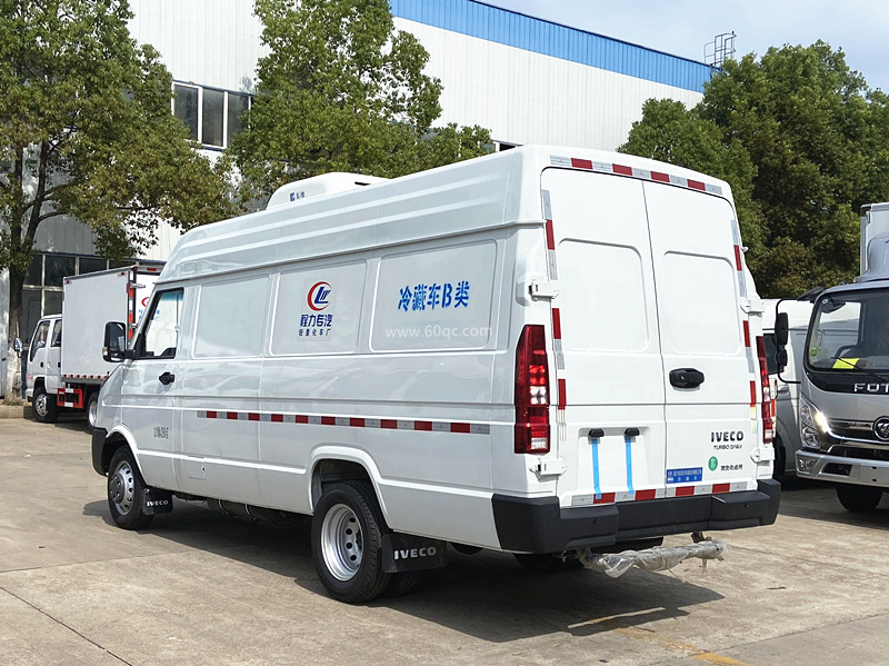依维柯面包冷藏车
