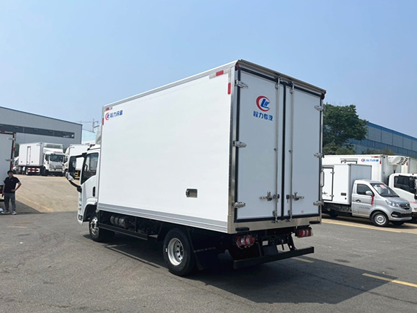 陕汽智云纯电冷藏车