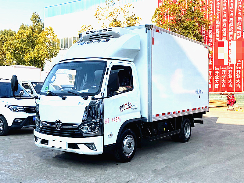 福田欧马可M卡冷藏车