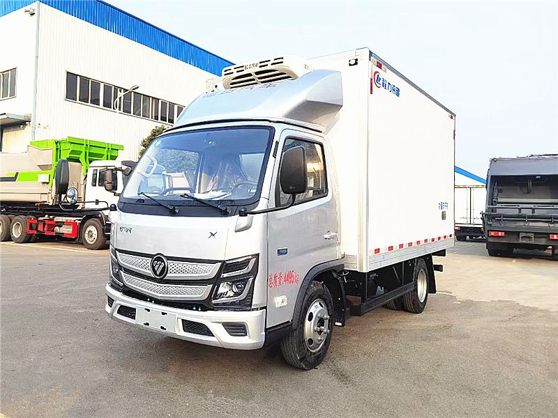 福田欧马可X卡冷藏车