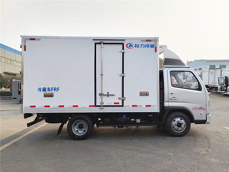 福田欧马可X卡国六蓝牌冷藏车
