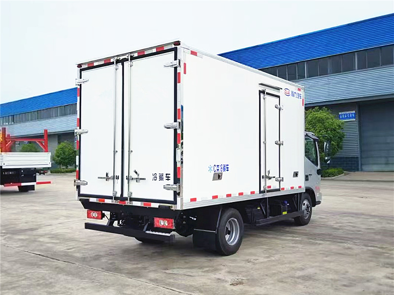福田欧马可S1国六蓝牌冷藏车