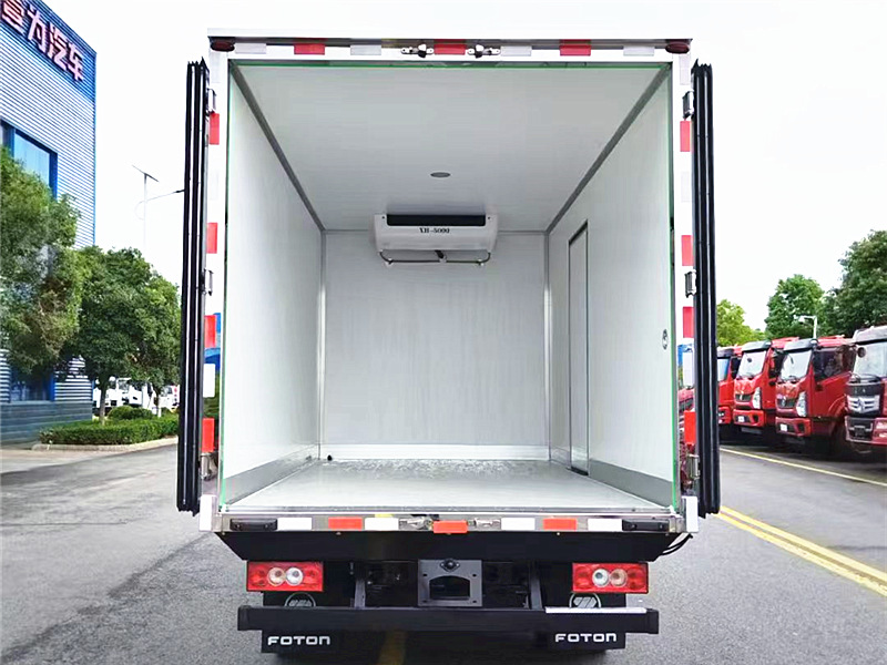 福田欧马可S1国六蓝牌冷藏车