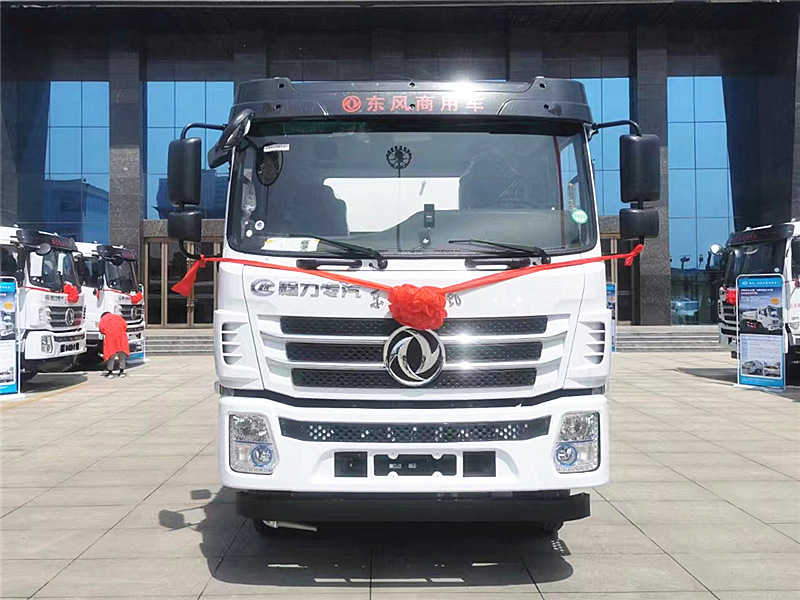 国六东风商用K6洒水车