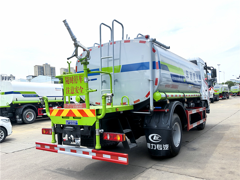 国六东风华神F5洒水车