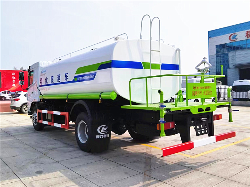 国六东风华神F5洒水车