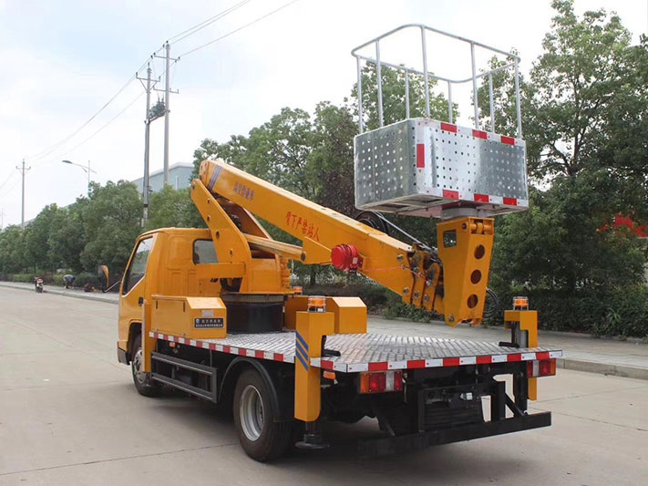 江铃21米蓝牌国六高空作业车