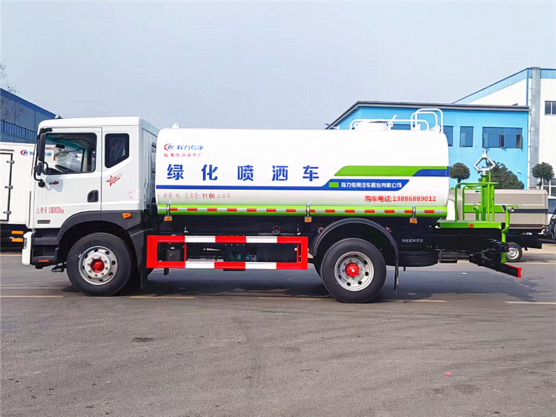东风多利卡国六15吨洒水车