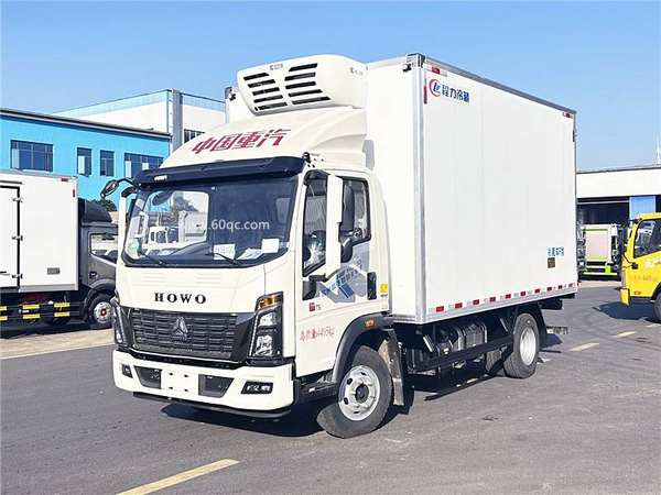 重汽豪沃统帅宽体冷藏车